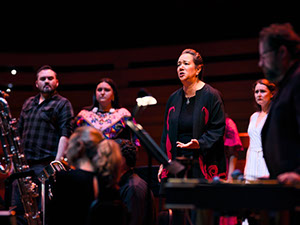 Marion Newman, mezzo-soprano