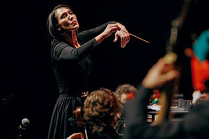 Janna Sailor, conductor